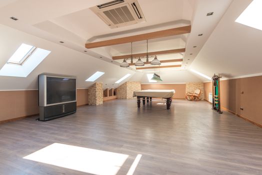 Podkrovie, Karlova Ves – Minerálna vlna 240 mm · 96 m²